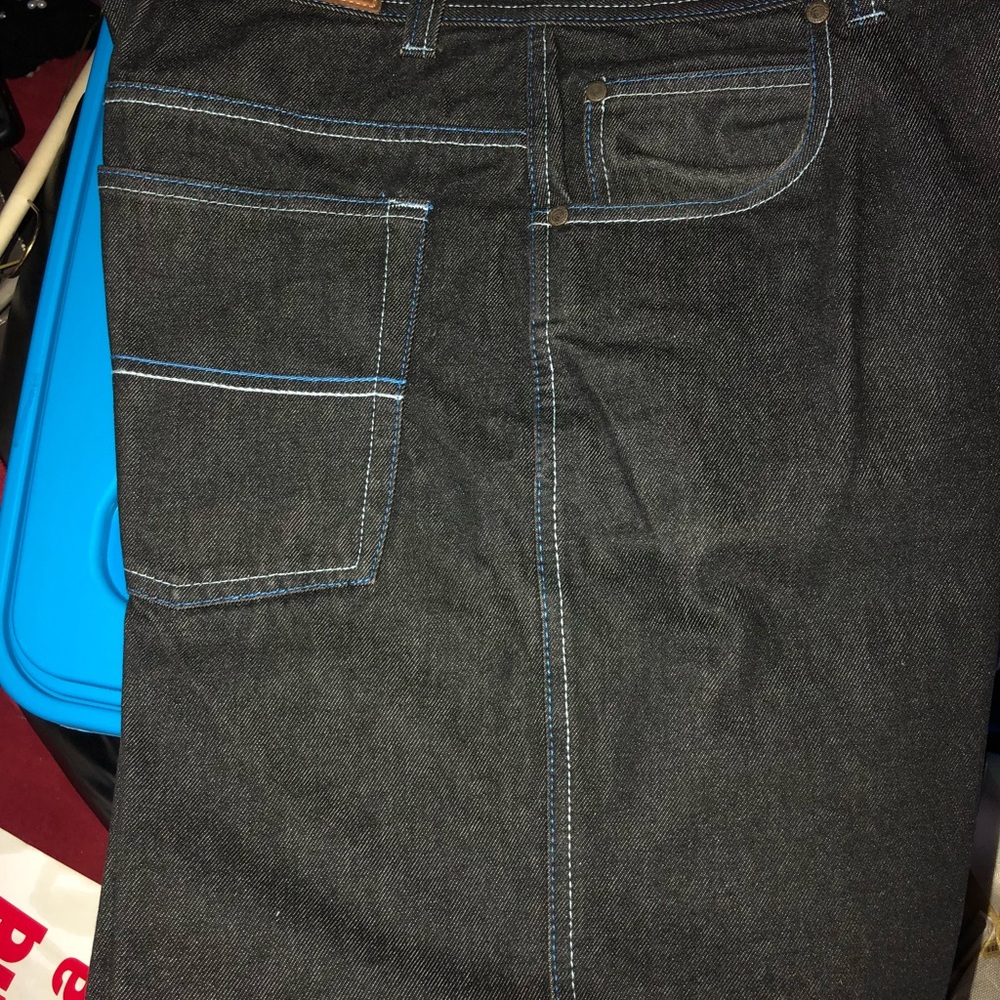 Black Jeans